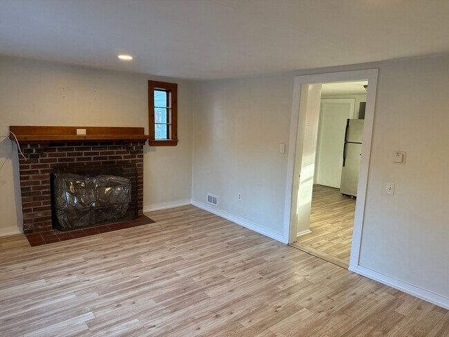 Photo - 414 Central St