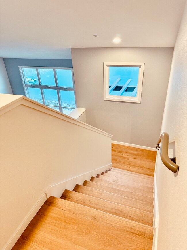 Photo - 2869 Regatta Dr