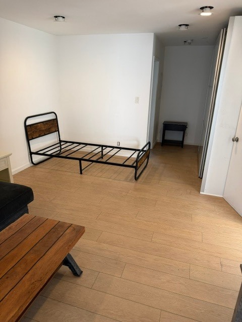 Larger bedroom - capacity for 2