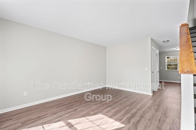 Photo - 28 Crosscreek Dr