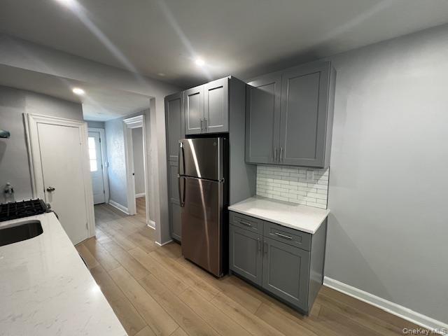 Photo - 405 N High St