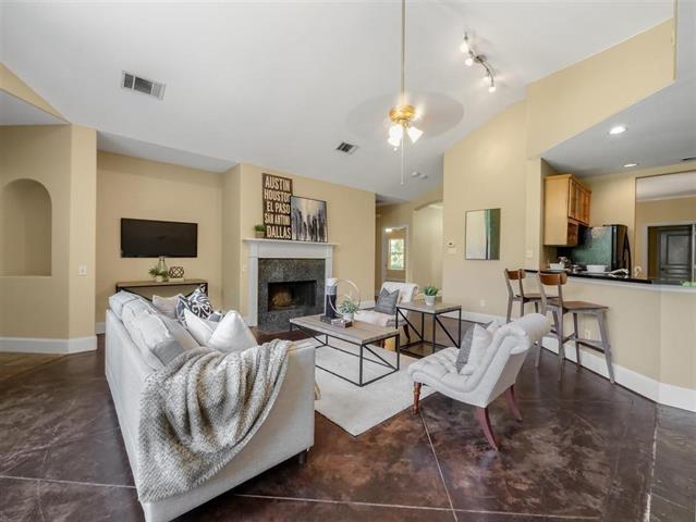 Photo - 10346 Bel Aire Dr House