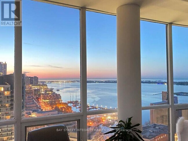 Photo - 600 Fleet St Unité UPH 3202