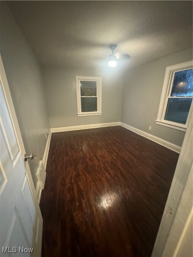 Photo - Quiet & Cozy Akron Home with Great Layout and Upgrades