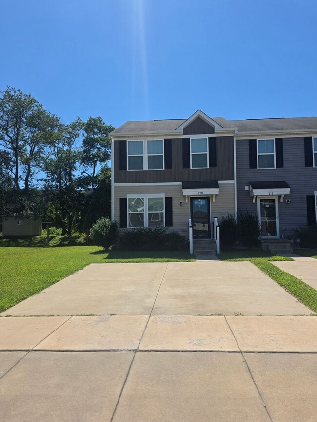 Building Photo - COMING SOON - Dover Area - Clearview Meadow Rental