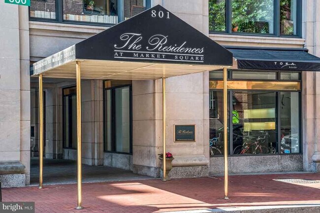 Awning - 801 Pennsylvania Ave NW Unit 1208