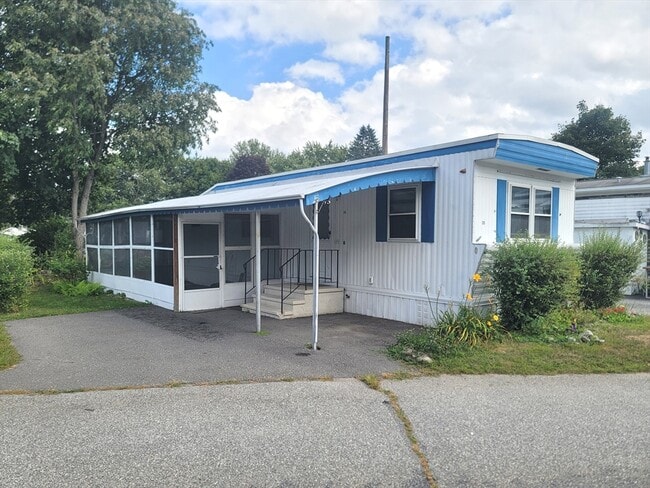 Building Photo - 239 Ayer Rd Rental