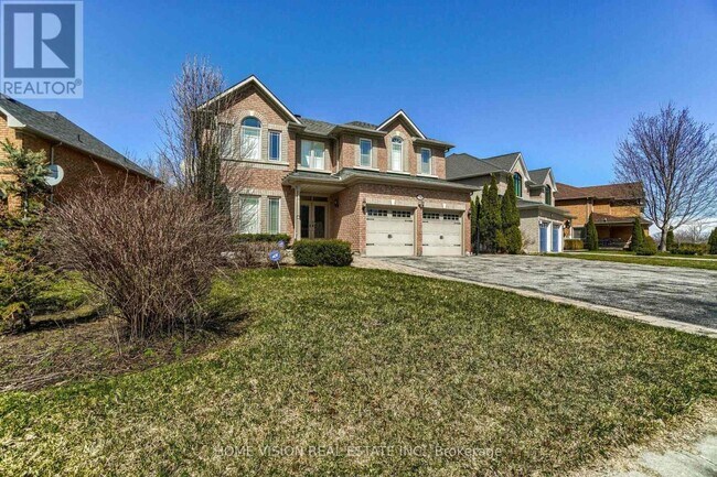 Photo - 24 Sandbanks Dr
