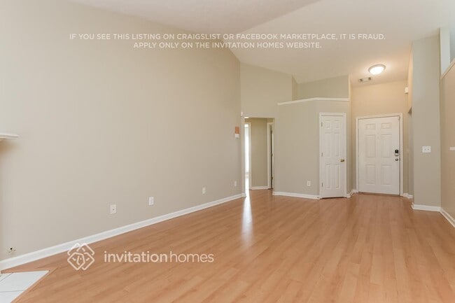 Photo - 2825 Maple Vista Ln SW