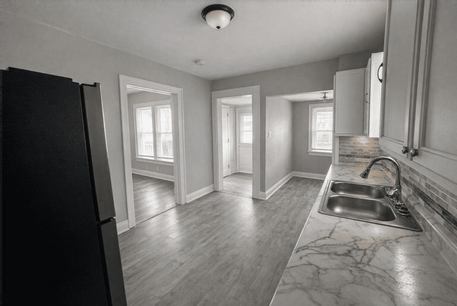 Photo - 1437 Manchester Ave