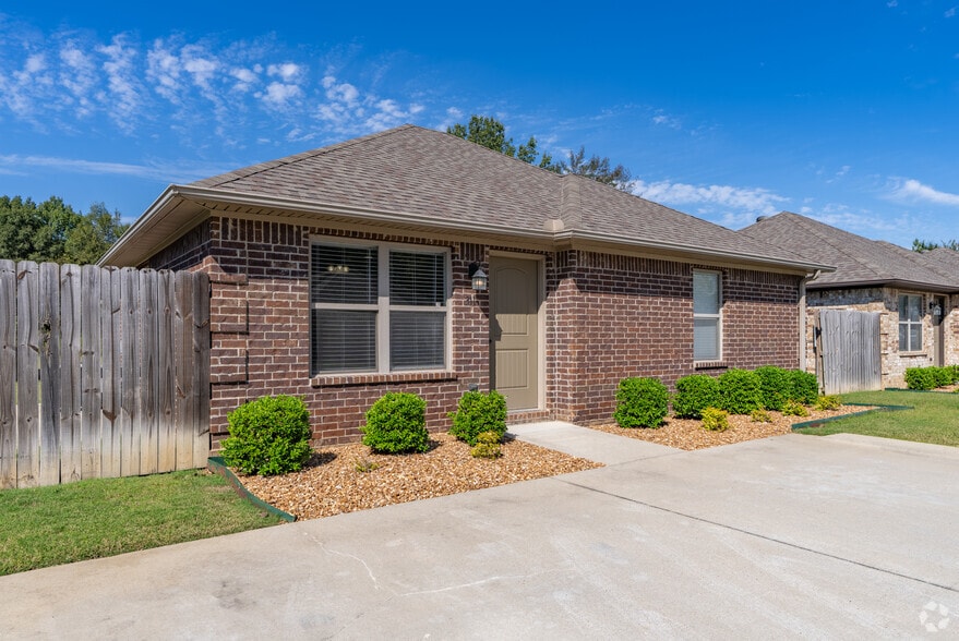 Heritage Trace
