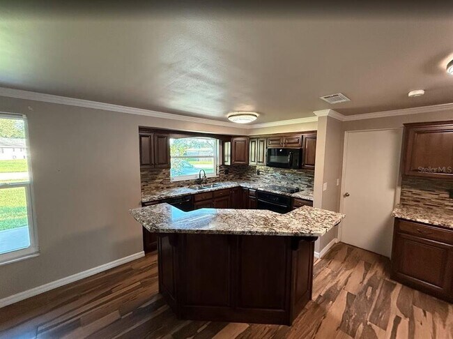 Photo - 4598 Brooksdale Dr