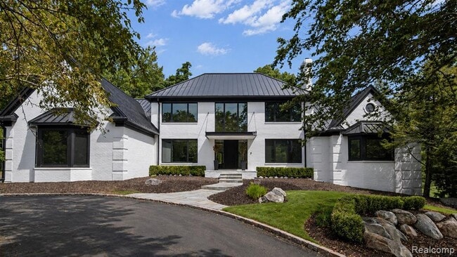 Photo - 14 Beresford Ct