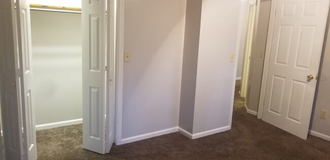 Photo - 301 Autumn Ave