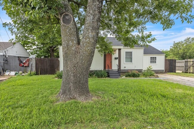 Photo - 1536 SW 52nd St