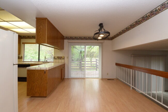 Photo - 923 Linden Ave