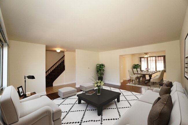 Photo - 737 Elder Ln