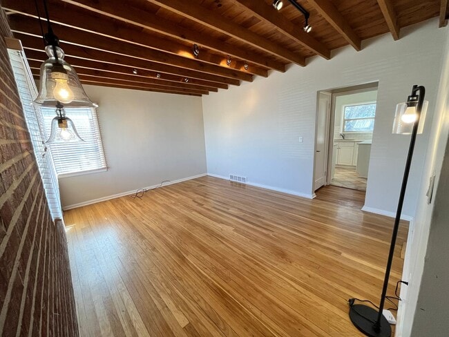 Photo - Charming 4 Bedroom 2 Bath Home in Sugarhouse!