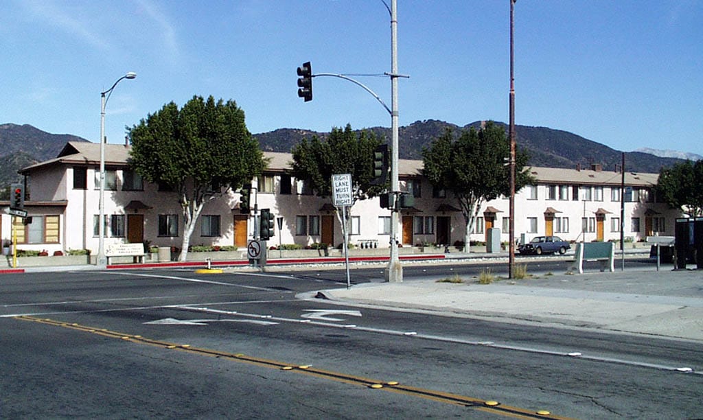 Foothill Apartments - Azusa Metro Apts