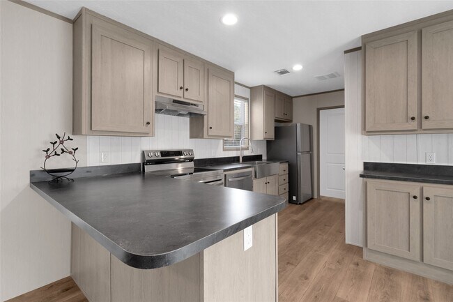 Photo - 1300 Campbell Acres Rd