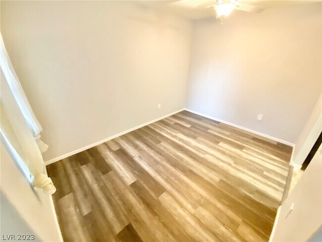 Photo - 555 E Silverado Ranch Blvd Unit 2150