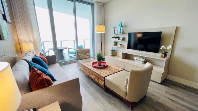 4111 S Ocean Dr Unit MPH8