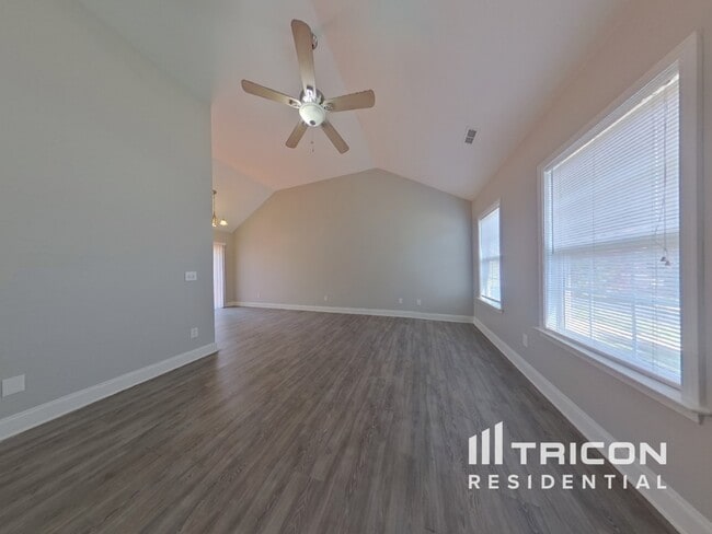 Photo - 2538 Terra Dr