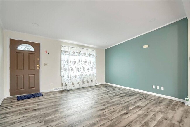 Photo - 34 Stern Scenic Dr