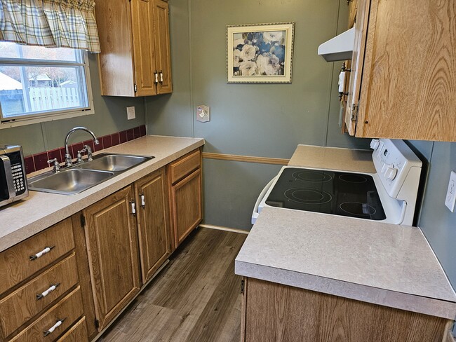 Photo - 279 Tricycle Hill Ln