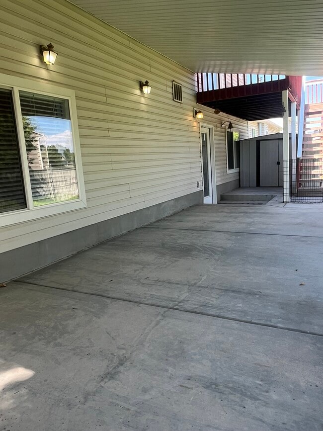 Photo - 7898 N Sparrowhawk Cir