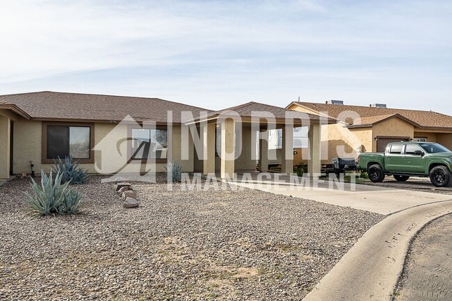 Photo - 10179 W Durango Cir Unidad #B (082)