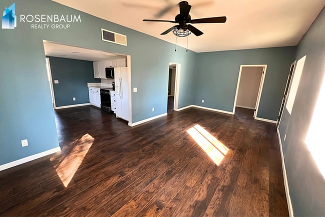 Photo - Charming 2-bedrooms, 1.5-baths cottage in the heart of historic Mayer, AZ!