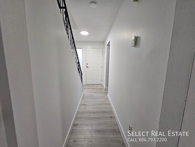 Photo - 26784-26732 Avenue3