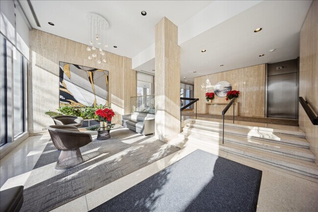 Photo - 88 W Schiller St Unit 2107L