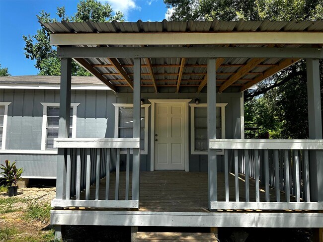 Photo - 127 12th St House