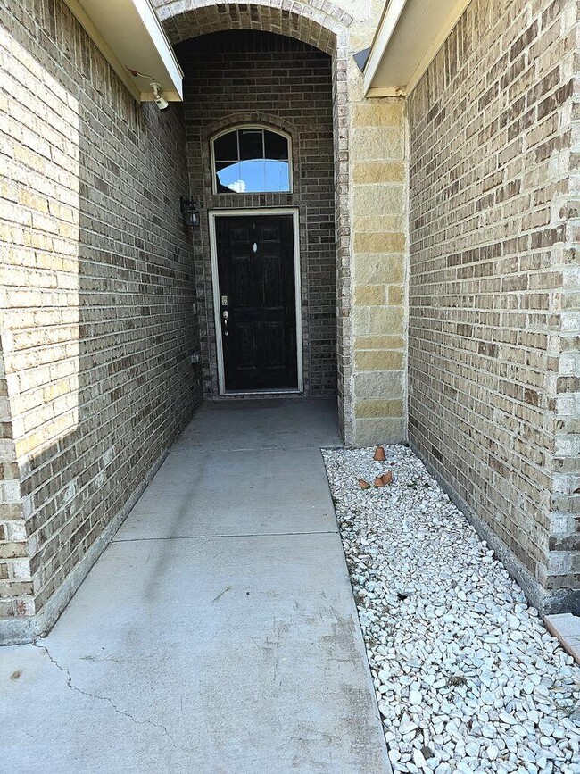 7310 Fossell Ranch Rd