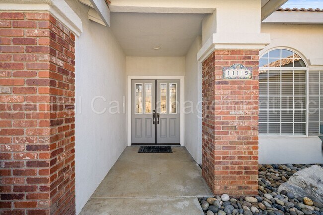 Photo - 4 Bedroom/2 Bath Home in Rosedale - $2595 ...