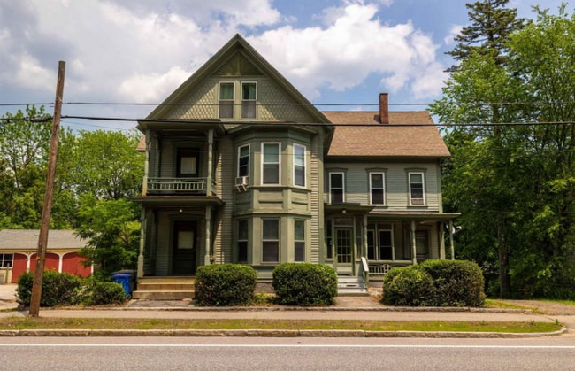Building Photo - 426 N State St Rental