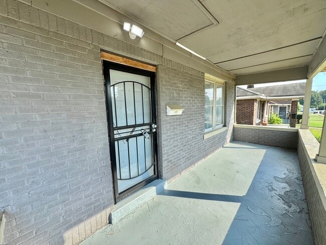 Photo - 1478 South Willet Street