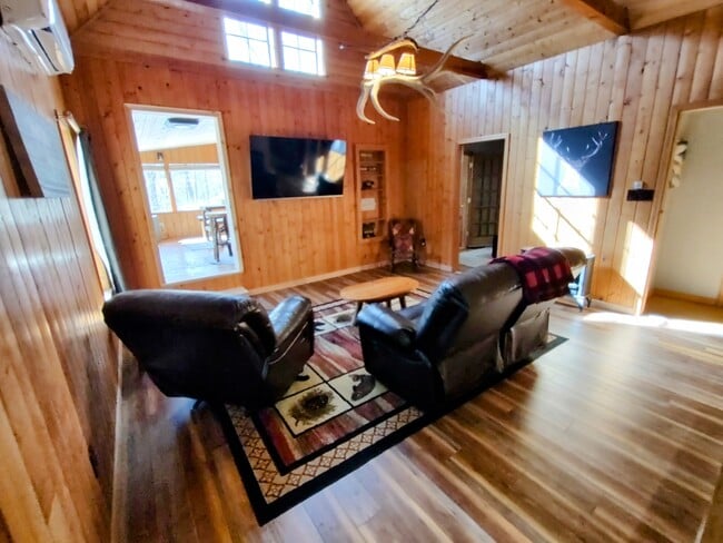 Photo - 355 Henslee Hollow Ln