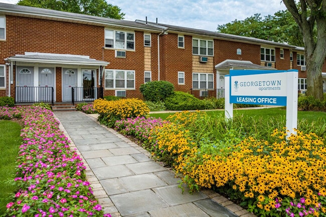 Georgetown Apartments