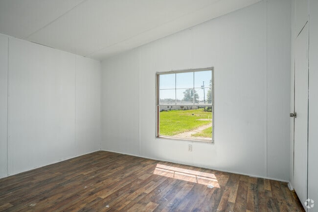 4BR, 2BA - 1,417SF - Second Bedroom