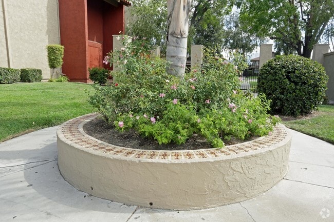 Photo - Mill Creek Apartments