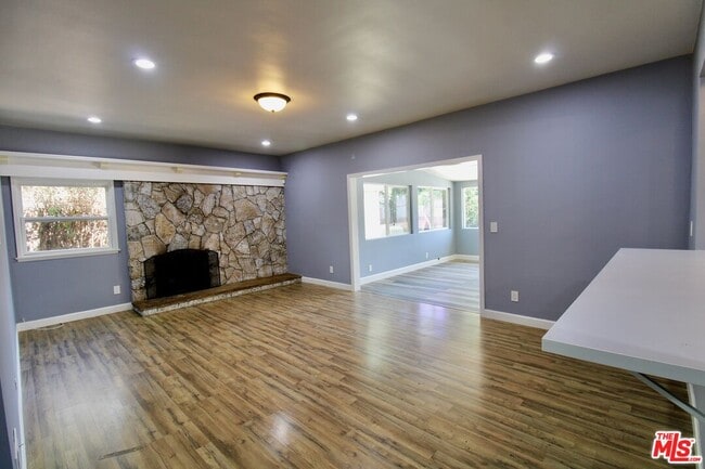 Photo - 7610 Kelvin Ave