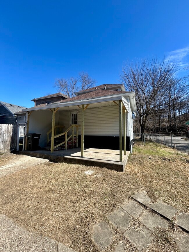 Photo - 425 Brighton Blvd