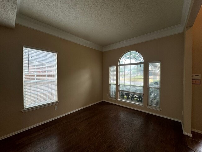 Photo - 5420 Cold Springs Dr