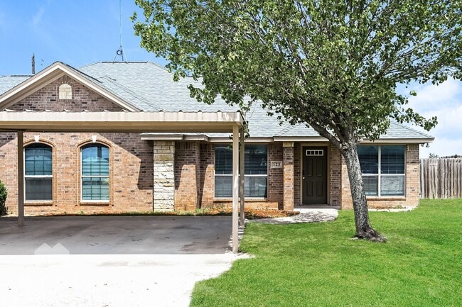 116 Jolin Ln