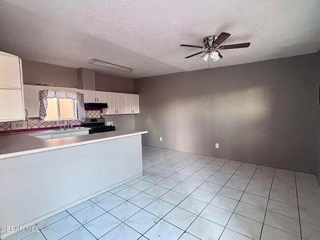 Photo - 7952 San Jose Rd