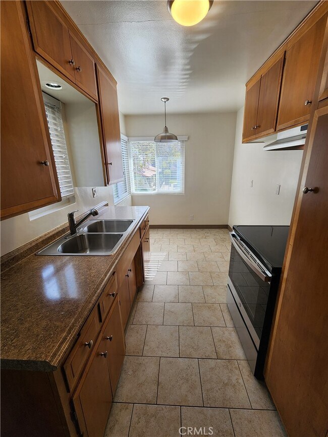 Photo - 635 Coronado Ave