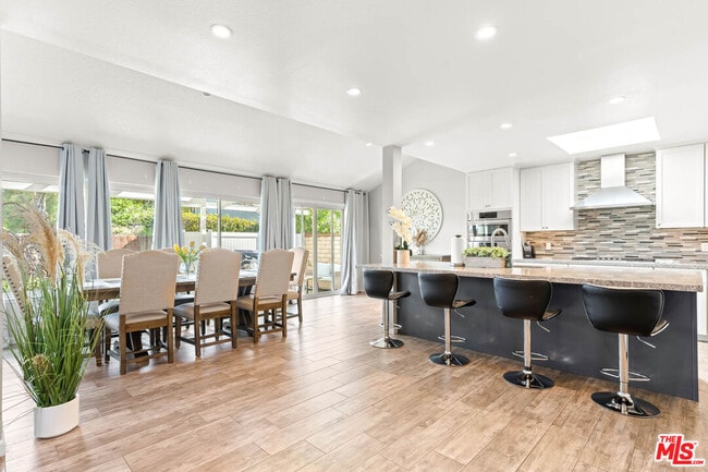 Photo - 23236 Vía Calisero